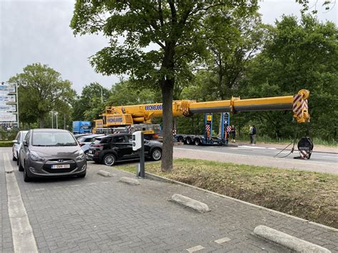 De club beleefde haar meest succesvolle periode onder leiding van aanvaller rik de saedeleer in de jaren 50. Antwerpsesteenweg urenlang afgesloten na brand van ...