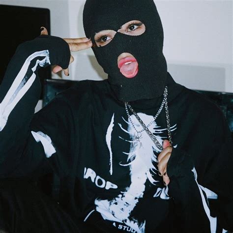 Dareetypash in 2020 ski mask fashion gangsta style red aesthetic. Pɪɴᴛᴇʀᴇꜱᴛ ᴍᴜʀʏꜱ Gangsta Ski Mask Aesthetic : Embroidered 100 Acrylic One Size Fits All Ski Mask ...