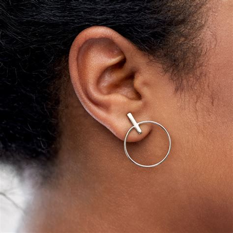 Before you can do that, you need to properly clean and care for your new piercing in order to 1 protecting your ears while getting them pierced. Ear Piercing in New York City | Park Avenue Skin Care