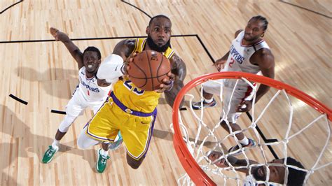 Toronto ranks seventh in the eastern conference shooting 37.1. Lakers Vs Clippers: LeBron James Bikin 2 Aksi Dramatis ...