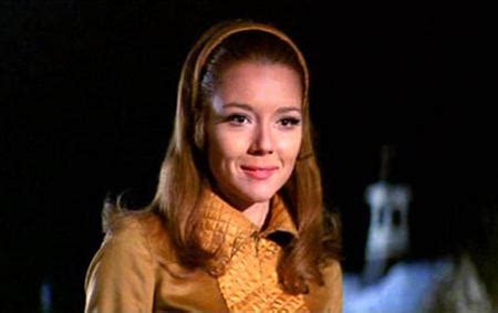 715 260 просмотров 715 тыс. Tribute to 007 (Part One): The Top Ten Bond Girls | Fandomania