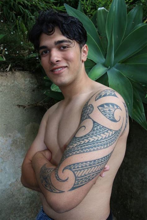 This question was the primary research question in this study. Auckland teenager forced to cover up traditional Pasifika ...
