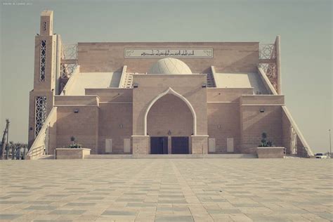 Shiekh zaied grand mosque, probably the greatest islamic contemporary masterpiece (before, during and after the golden. Mosquée du jour: Thuwal dans la province de la Mecque ...