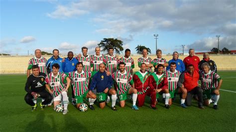 Um clube, uma paixão, uma força tricolor que uniu a cidade da amadora. USCVETERANOS: CRÓNICA DO CONVÍVIO: "ESTRELA DA AMADORA - USC"