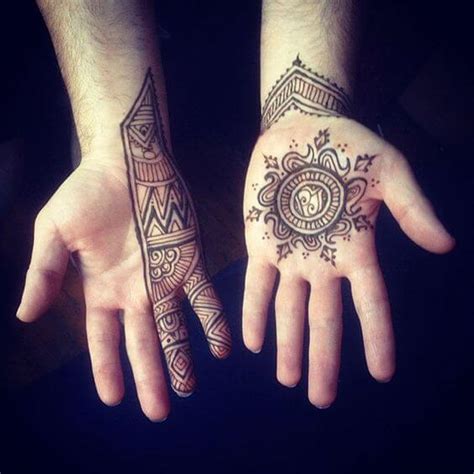 For example this elegant henna tattoo design looks beautiful due to spacing. Henna Tattoo Facts Plus 80+ Designs That Will Inspire You ...