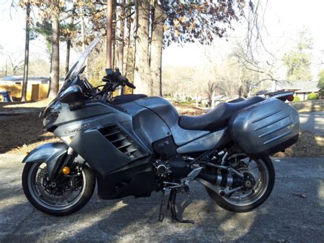 Audiovox cruise control installation on the concours 14. 2008 Kawasaki Concours14 ABS w/electronic cruise control ...