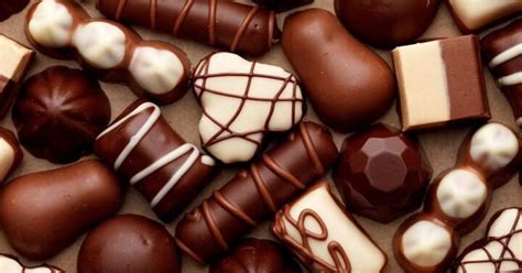 Refluks asid (pedih ulu hati) dan sakit tekak pada wanita hamil. Makan Coklat Ketika Hamil Dapat Elakkan Sakit Jantung