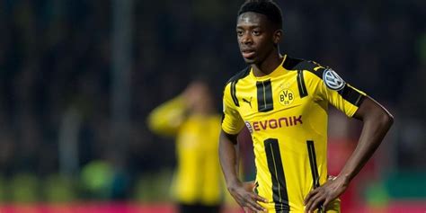 Yet another example of dortmund's ability to spot a rough diamond before their competitors, dembele was acquired from ligue 1 outfit stade rennais by thomas tuchel for just £13.5m in july 2016. Barcelona'nın ilgilendiği Dembele, Dortmund'da süresiz kadro dışı!