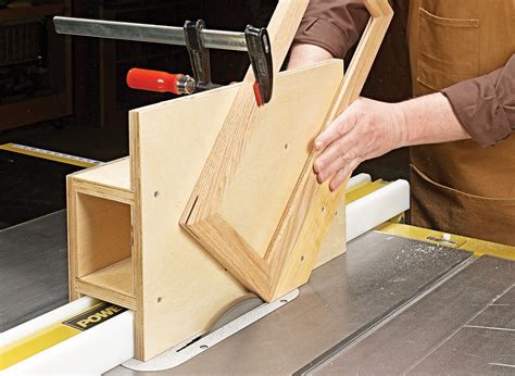 It also presents the fundamentals of sound and room acoustics. Hall Tree | Woodworking Project | Woodsmith Plans