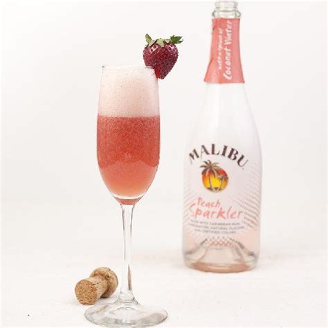 Malibu rum brings balance and sweetness to grapefruit juice that's a beauty to behold. Malibu rum fans - you'll definitely want to check out these cocktails made with the new Malibu ...