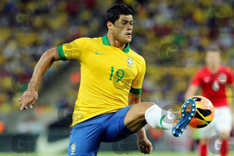 Victor e tardelli ampliam contratos com o galo até o fim do brasileiro. Palmeiras quer atacante Hulk para 2014, diz site francês ...