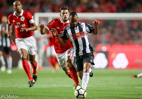 Portimonense e braga abriram a 17.ª jornada da primeira liga de futebol, a última da primeira volta do campeonato, com um empate no algarve. PAULINHO NO PORTIMONENSE ATÉ 2022