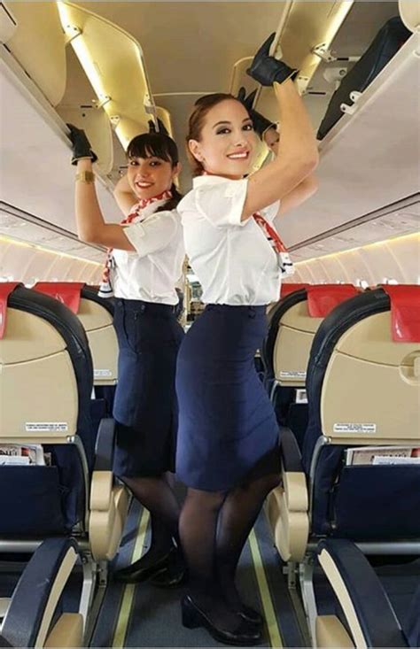 Cabin crew members of indian airlines will have personal protective equipment (ppe) like face shields, gowns and masks as part of their attire on commercial passenger flights when they resume operations, industry sources said. Pin on 空姐