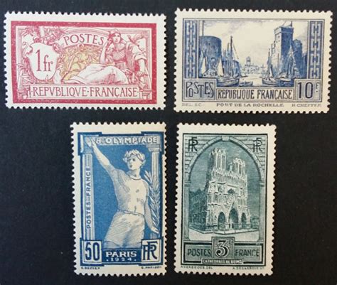 Parcourez les autres ventes voir ce lot. France 1900/1947 - Période semi-moderne, sélection de 4 timbres - Yvert 121, 186, 259c et 261 ...