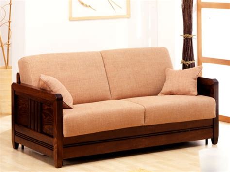 La rete a doghe in legno e il materasso a molle o in espanso consentono di ottenere un livello di comfort eccessivo anche nell'uso quotidiano del letto. Divano Letto Con Doghe In Legno - Divano letto con rete a ...