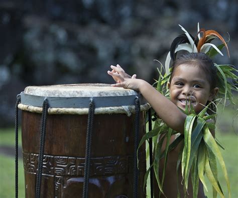 If anyone has been looking for this. Tahitian dances - e-Tahiti Travel