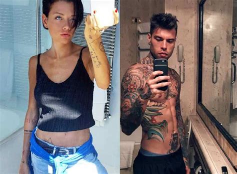 Giulia e silvia provvedi, compleanno con gli amici e fabrizio corona. Silvia Provvedi e Fedez, Fabrizio Corona: "Mi ha tradito ...