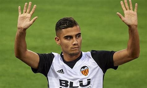 See what andrea pereira (pereira6242) has discovered on pinterest, the world's biggest collection of ideas. Man Utd loanee Andreas Pereira wants Valencia stay | Daily ...