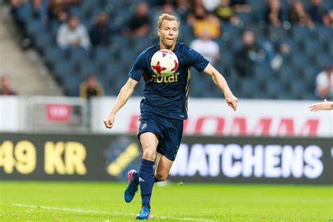 Björn wesström lämnar aik fotboll. 2017-07-27 AIK-Braga SG9417 | SOLNA, SVERIGE - 27 JULI ...