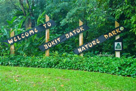 Developed on an abandoned quarry site in 1988, bukit batok nature park features stunning views and crystal clear waters. welovedayout: Fun Hiking Day Out At Bukit Batok Nature Park