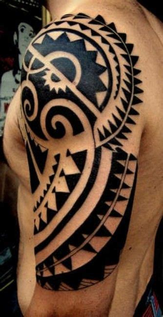 Golondrinas, tatuajes maoríes, diseños tribales, corazones, estrellas náuticas, mandalas…para elegir. maori tribal