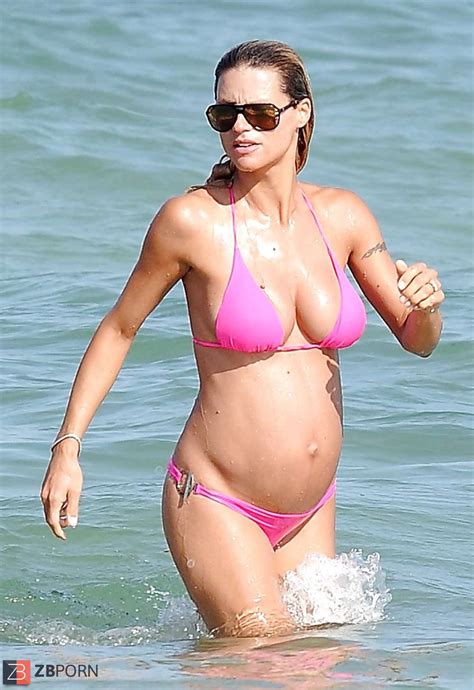 Pov with justice young 6447 min. Pregnant bikini - Very HOT Porno free pictures.