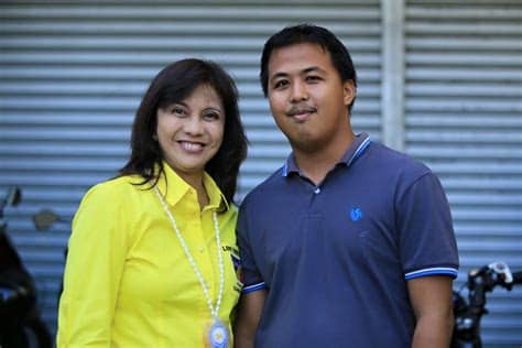 On tuesday, vice president leni robredo brimmed with pride for daughter tricia robredo who graduated with a dual degree of doctor of medicine (md) and master in business administration. VP candidate Leni Robredo meets husband's look-alike - The ...