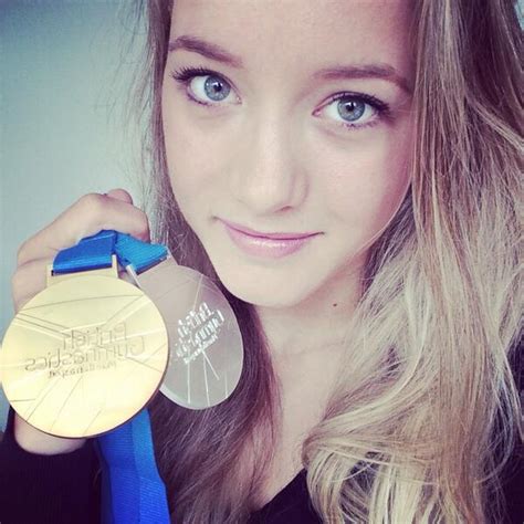 Lieke wevers (born september 17 in leeuwarden) is a dutch elite gymnast and 2016 olympian. Lieke Wevers on Twitter: "Met goud en zilver terug uit Engeland! Super weekendje gehad! Vanaf ...