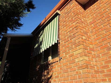 Searching for top quality shutters? Awnings - Blinds Plantation Shutters Curtains Outdoor Blinds