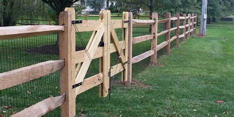 Before we check out some interesting examples this is a split rail fence used out of salvaged pieces of wood found in various locations. Farm & Pet Fencing Installation Company | Deer Fencing