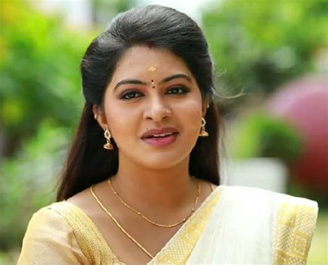 Her mother name, menaka who is a tamil actress. Kollywood Actress 2020 - List of Hottest Tamil Actress ...