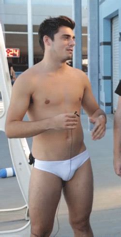 Hot latin boy jerking off. famousmales > Chris Mears