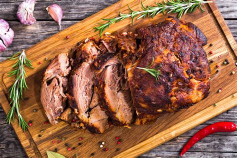 Roast for 20 minutes, and then reduce the heat to 325 degrees f. Best Oven Roasted Pork ShoulderVest Wver Ocen Roasted Pork ...