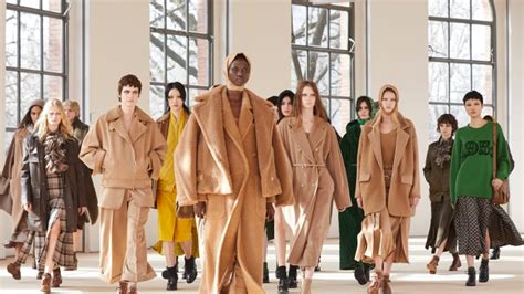 In 2021, one of the largest cryptocurrencies works on smart contract system reached the point higher than $1,800. 9 Standout Fall 2021 Trends From the Milan Fashion Week ...