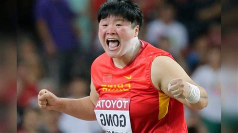 Gong lijiao is a track and field athlete who has competed for china. Gong Lijiao - YouTube