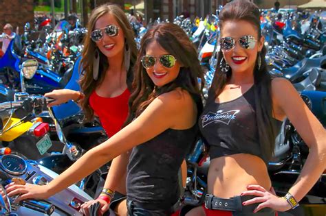 The 2021 sturgis rally concert lineup, schedules, events, rides, webcams, and lodging information. RV Spots Filling Up Fast Ahead of Sturgis Motorcycle Rally ...