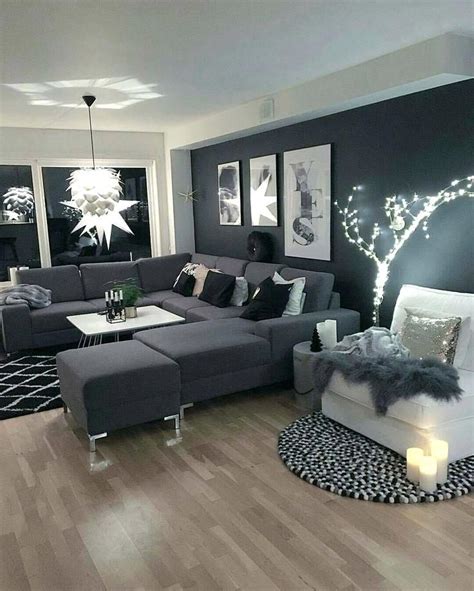 Wohnzimmer schwarze couch from wohnzimmer ideen schwarze couch 1 verwenden sie keine schweren möbel wie große sofas schränke oder bücherregale mit geschlossenen fensterläden. Schwarze Wohnzimmer-Ideen | Living room grey, Living room lighting, Living room inspiration