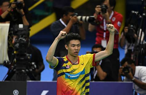 He was the men's singles gold medalist at the 2019 southeast asian games and won the 2021 all e. Lee Zii Jia Wallpaper / All England 2020: Jonatan Christie ...