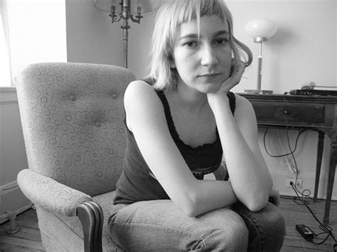 Sheila heti, author of how should a person be and women in clothes, takes up the problem of whether to have a baby in her engrossing new novel, motherhood. Sheila Heti gets sex wrong | Salon.com