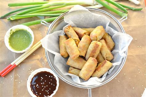 I love hand held foods. Veg Spring Rolls | Veg spring rolls, Recipes, Spring rolls