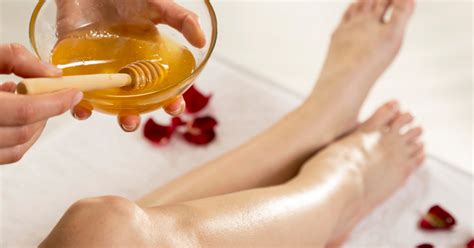 Are ingrown hairs the same as razor bumps or pseudofolliculitis? Vajacial Training and Ingrown Hair Treatment - Maryland ...