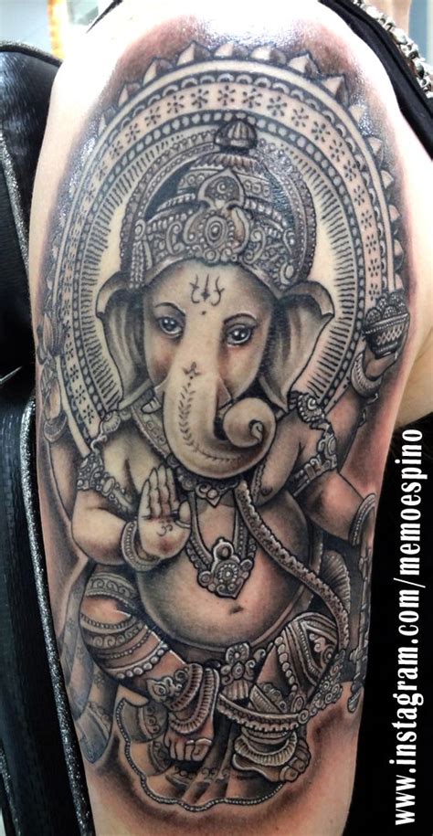 An 'om' with a ganesh trunk: www.instagram.com/memoespino | Ganesha tattoo, Tattoos ...