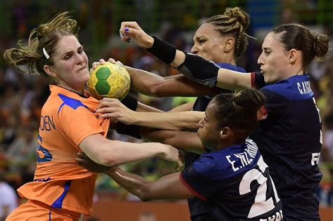 Olympische spelen in de winter en in de zomer. Pin van Marije Vermeulen-Hes op Olympisch | Handbal ...