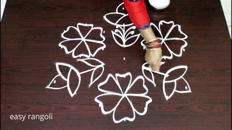 Flowers made of millions of tiny dots. Beginners Flower Kolam designs with 7 dots || Evening ...