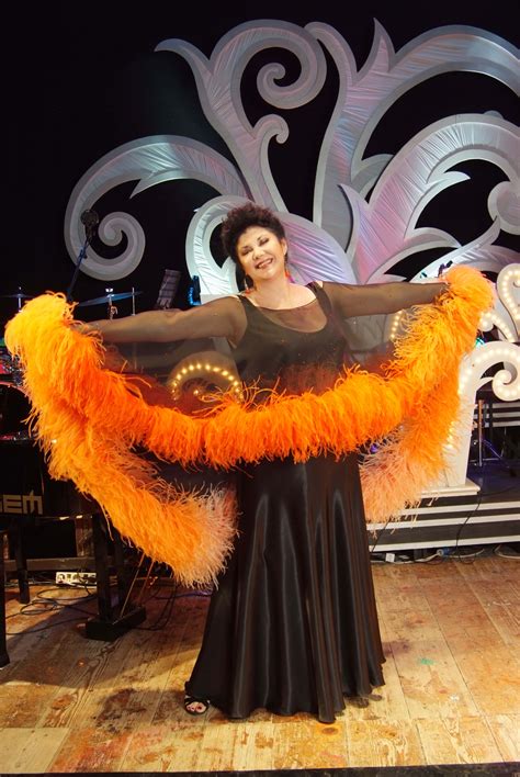 Marisa laurito nasce il 19 aprile del 1951 a napoli. Debutta in Sardegna il tour 2011 dello spettacolo di ...