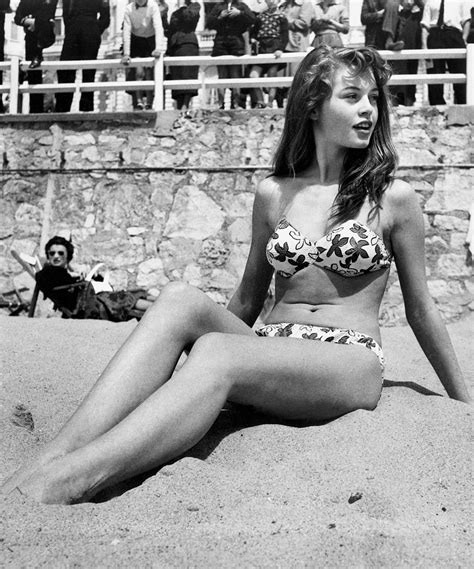 An unofficial fansite about the most beautiful woman. Brigitte Bardot - Wikipedia
