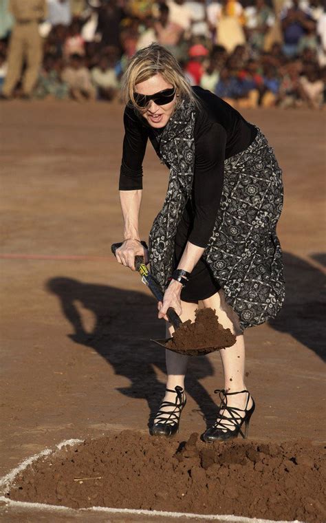 Madonna take a bow (with babyface) (live) (love makes the world go round live 2019). Madonna visits Malawi for a charity tour - silive.com