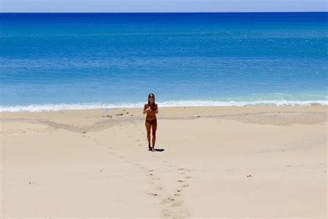 There are fifteen locations for a swim, picturesque kleisidi is the most popular. Why You Should Travel To The Small Cyclades - Laura Hamburgers