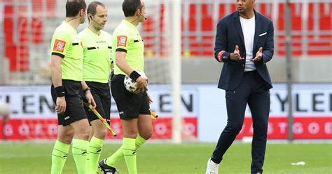 Erik lambrechts sera responsable de la var. Antwerp snoept derde plaats af van Anderlecht na ...