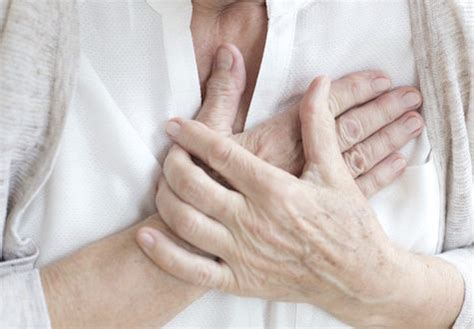 Chest pain can be a warning sign of a heart attack. Chest Pain: How Do You Know When It's a Sign of Something ...